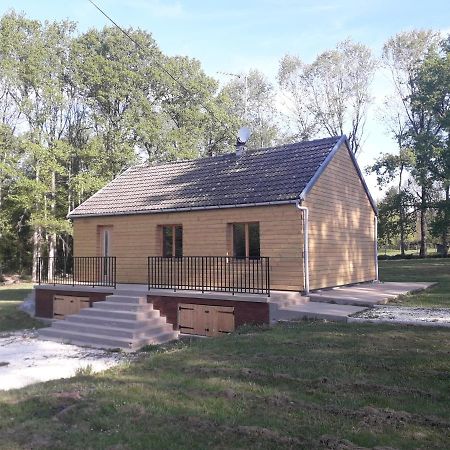 Вилла Maison Independante Saint-Amand-en-Puisaye Экстерьер фото